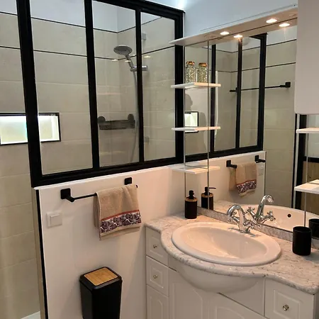 Appartement Charmant T2 *